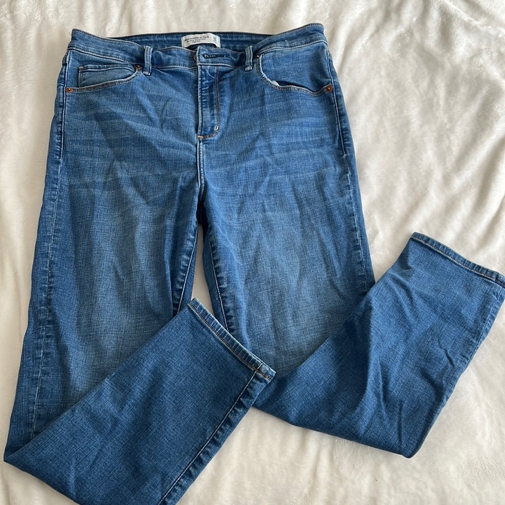 Abercrombie jeans